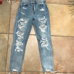American eagle mom jeans